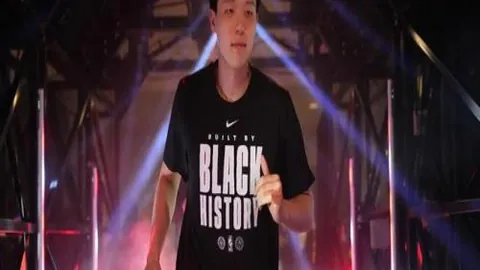 王钰栋璀璨前程：独领风骚U17、U21双料足球天才，共创中国足球辉煌巅峰